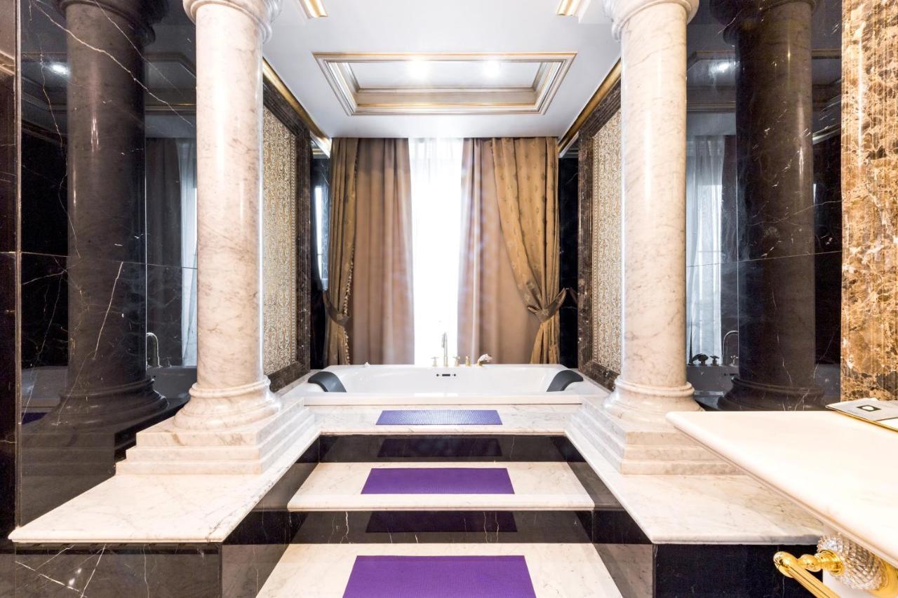 Rixos Khadisha Shymkent Hotel Екстериор снимка Bathroom