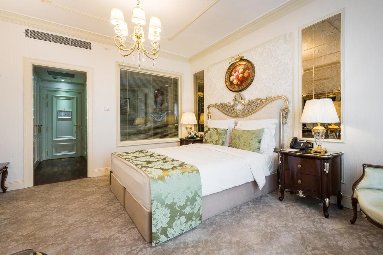 Rixos Khadisha Shymkent Hotel Екстериор снимка A bedroom at the hotel