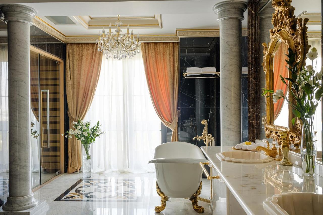 Rixos Khadisha Shymkent Hotel Екстериор снимка