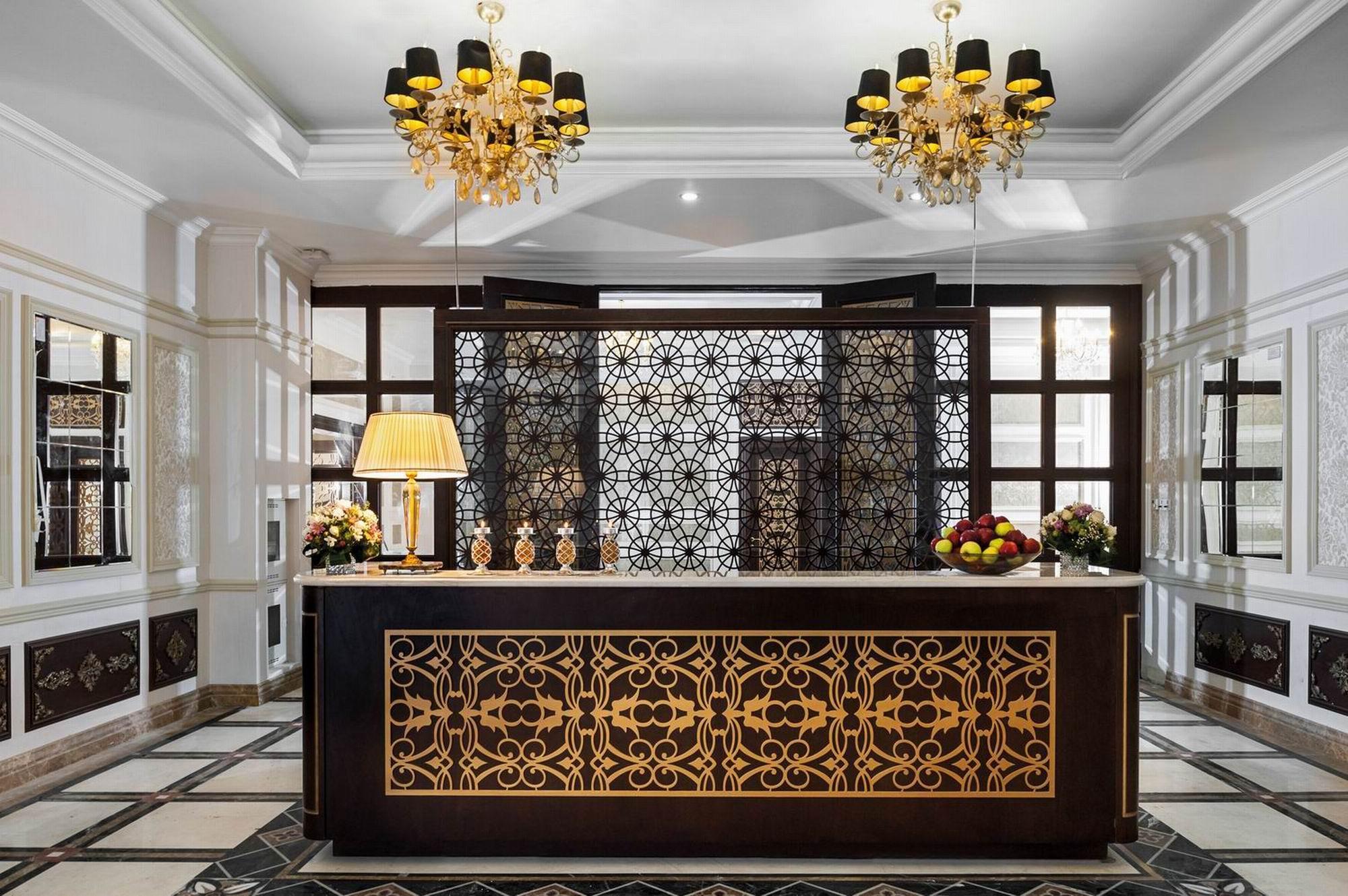Rixos Khadisha Shymkent Hotel Екстериор снимка The hotel's lobby